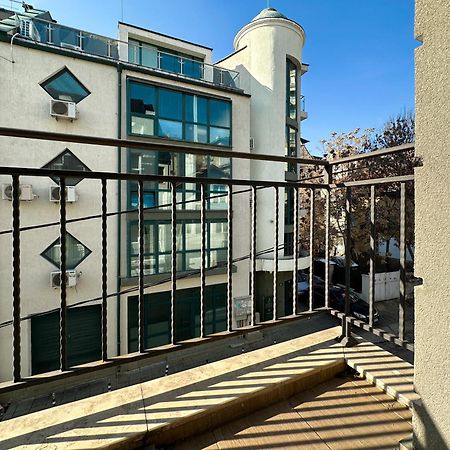 Downtown - Netflix - Ac - Next To Metro And Train Villa София Екстериор снимка