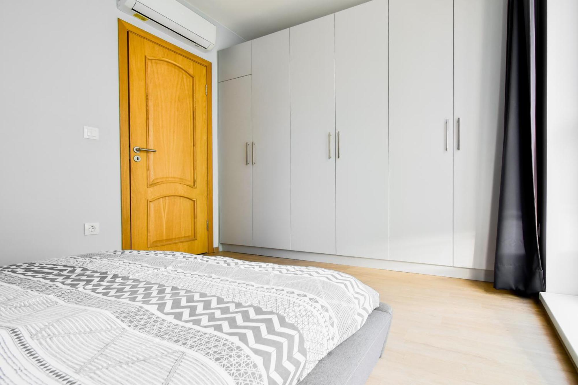 Downtown - Netflix - Ac - Next To Metro And Train Villa София Екстериор снимка